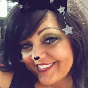 Meet your Posher, Charlotte